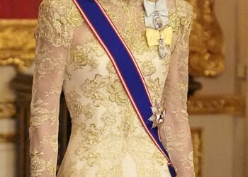 She's known for her stunning fashion sense, and the Princess of Wales does it all without a stylist, according to palace insiders (seen at the state banquet for Donald and Melania Trump in September last year)