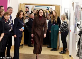 The Princess of Wales's'unique royal super power' was revealed during her poignant visit to the London hospital where she received cancertreatment, a body language expert has revealed
