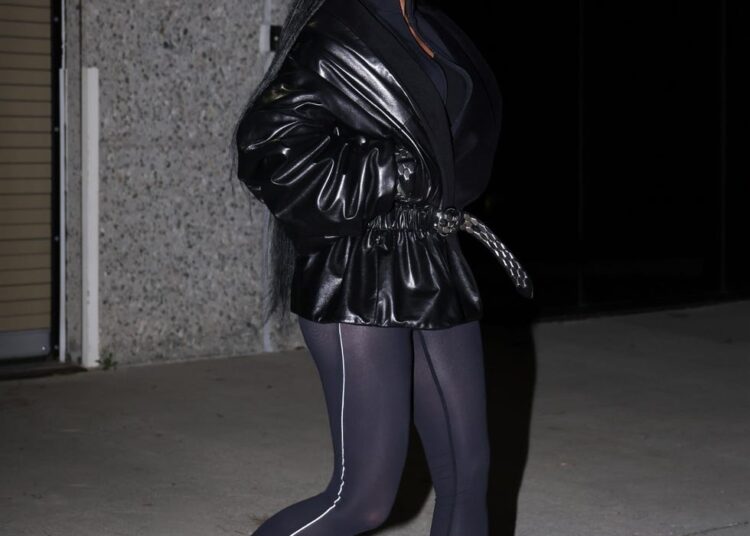 *exclusive* los angeles, ca kim kardashian steps out in full nikeskims —spotted leaving her office on tuesday in nikeskims leggings, a sleek phoebe philo jacket, and the nikeskims rift in satin. nearly one year after nike announced its partnership with kim’s skims, the duo’s first footwear drop debuts today, reimagining nike’s iconic ’90s split toe air rift which launched in 1996. pictured: kim kardashian 01/06/26 backgrid usa 14 january 2026 byline must read: clint brewer photography / backgrid usa: +1 310 798 9111 / usasales@backgrid.com uk: +44 208 344 2007 / uksales@backgrid.com *uk clients pictures containing children please pixelate face prior to publication*