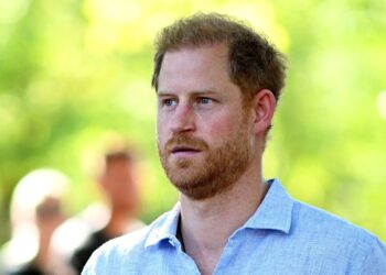 King Charles 'just offered' Harry a huge olive branch - can you blame him for caving in? | Royal | News