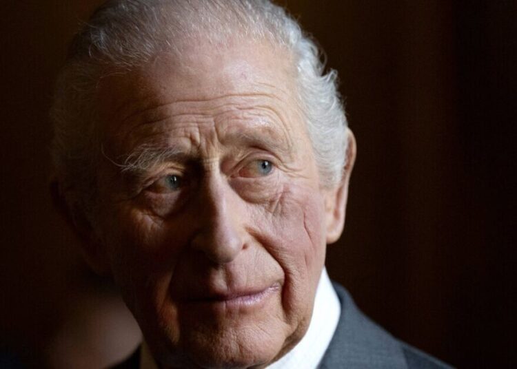King Charles returns to London but refuses to meet Prince Harry | Royal | News