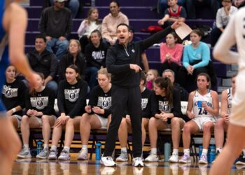 Lady Royals rout Catholic, as O’Brien secures 100th win – Scranton Times-Tribune