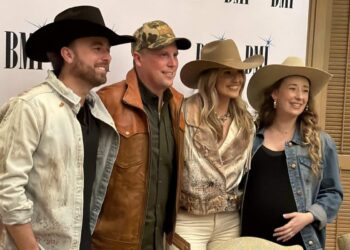 Dallas Wilson, Andy Albert, Lainey Wilson and Trannie Anderson; Photo Courtesy of Andrew Wendowski
