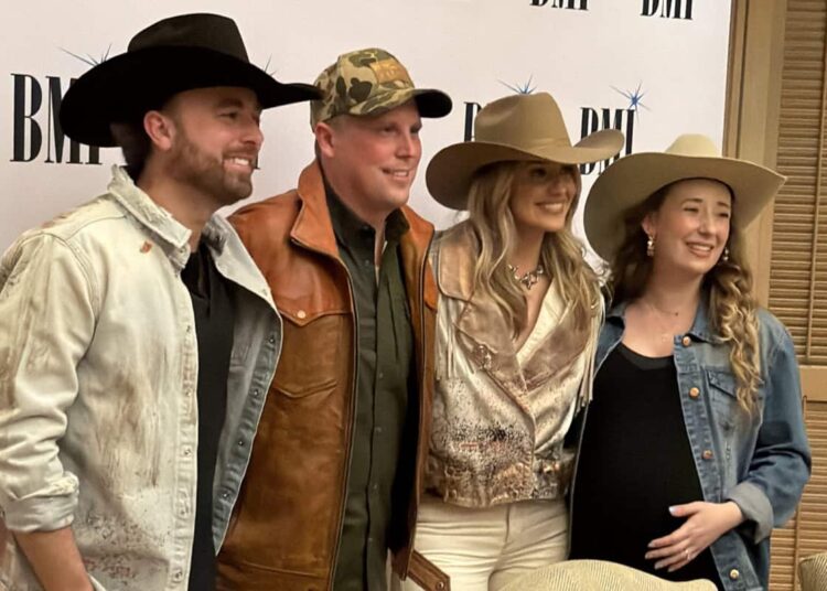 Dallas Wilson, Andy Albert, Lainey Wilson and Trannie Anderson; Photo Courtesy of Andrew Wendowski