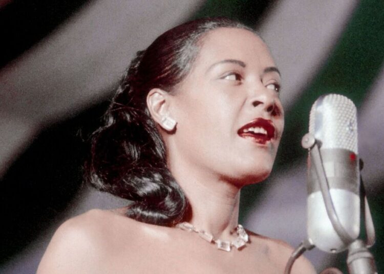 Legendary singer died with just 70 cents in her bank - Celebrity News - Entertainment