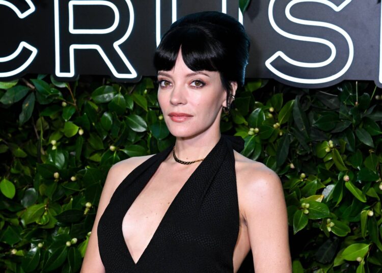 Lily Allen "run off the road" by HGV while driving her new Porsche