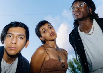 Maryland Rock Trio Pinkshift Drop Defiant New Song "Authority Problem"