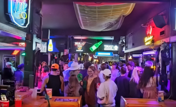 Mick’s Office Launches New Weekly Live Music "Barstool Sessions"
