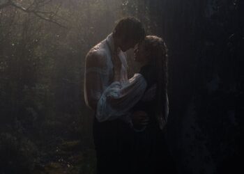 Jacob Elordi and Margot Robbie in "Wuthering Heights."