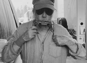 Neil Young Urges America to ‘Rise Up’ in Editorial Criticizing Trump
