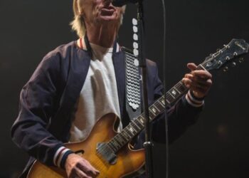 Paul Weller is less 'precious' and 'guarded' over his new songs now - Music News