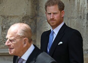 Prince Philip's blunt 4-word warning to Harry 3 years before Megxit | Royal | News