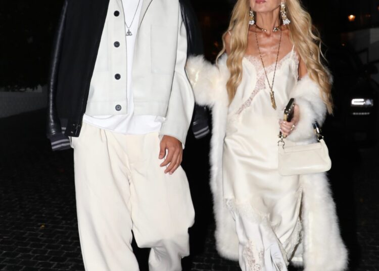 Rachel Zoe returns with her classic Rachel style