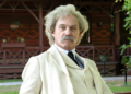 Richard Thomas Brings American Icon To Life With "Mark Twain Tonight"