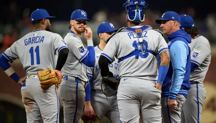 Royals predicted as dark-horse landing spot for .814 OPS free agent from Yankees image
