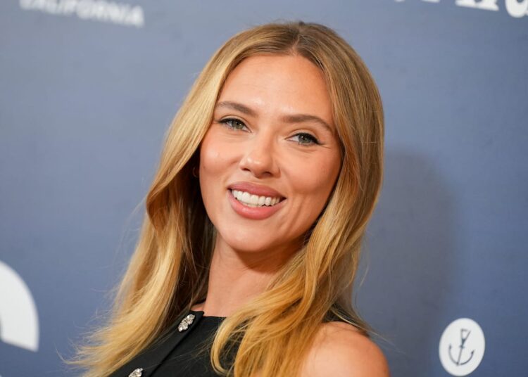 Scarlett Johansson loses her spot as the highest grossing actor of all time
