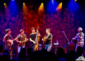 Songwriters In the Round at Roots Music Project – Boulder Daily Camera
