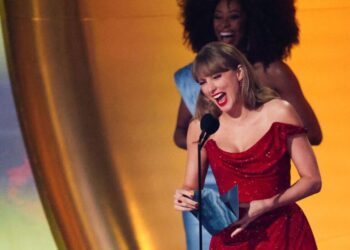 Taylor Swift Named to Songwriters Hall of Fame, Second-Youngest Ever
