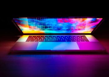 The Growth of Online Entertainment and the Challenge of Regulating Borderless Digital Services