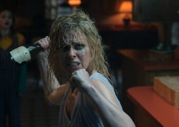 Cara Buono as Karen Wheeler in 'Stranger Things'