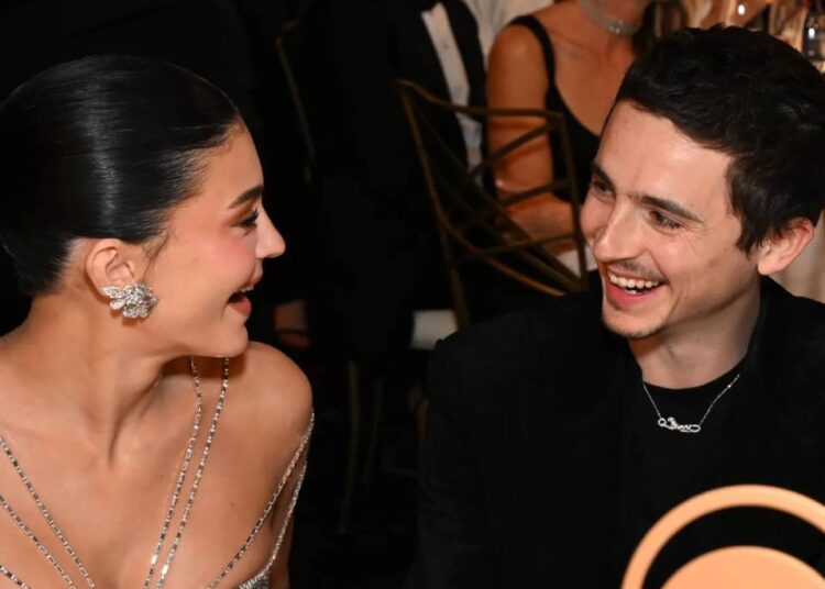 Timothée Chalamet gives shoutout to Kylie Jenner after Golden Globes win