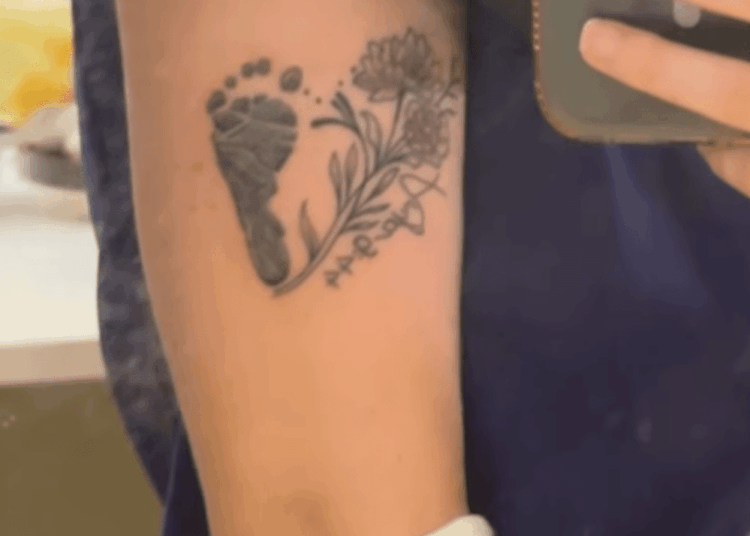 Influencer Tineke ‘Tini’ Younger Gets Sweet Tattoo in Honor of Late Twin Daughter Arya