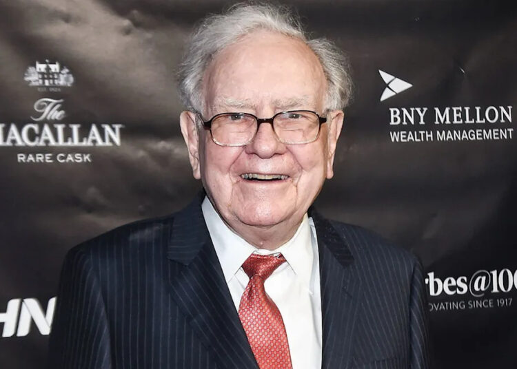 Daniel Zuchnik/WireImage Warren Buffett in 2017.