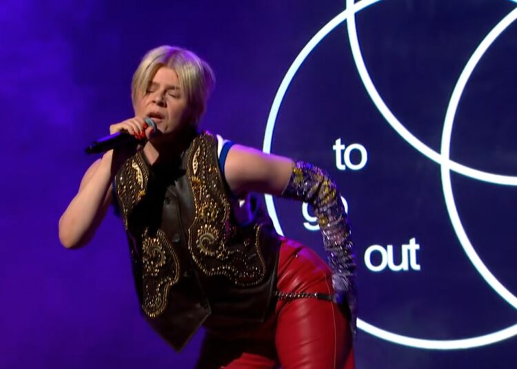 Watch Robyn Showcase New Single 'Sexistential' on 'Colbert'