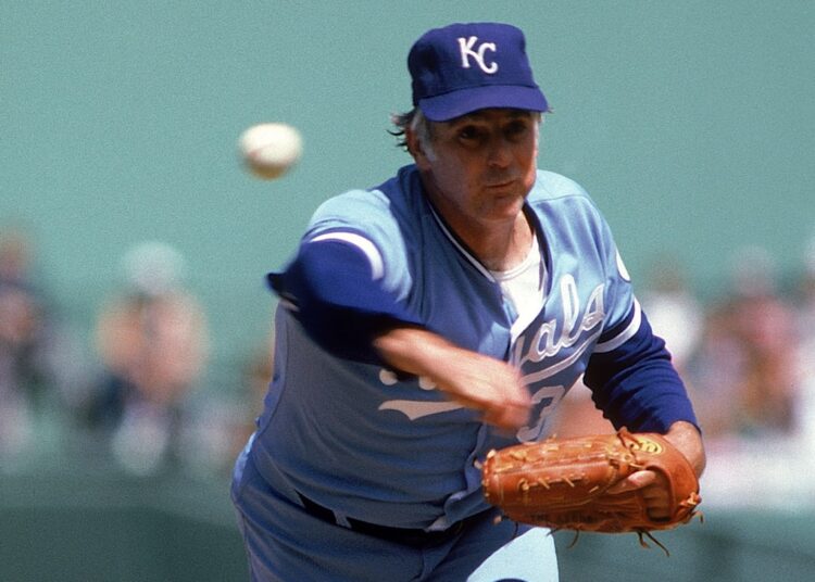 Who are all the former Kansas City players in the Hall of Fame?