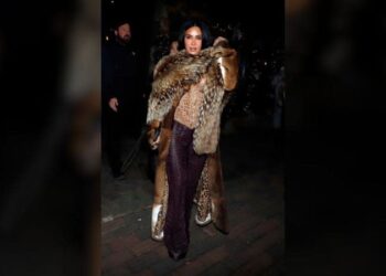 Kim Kardashian has been singled out as one of the worst celebrities to follow for health advise, according to a source. MEGA