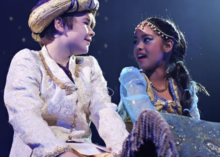 Williamson Pick: Act Too Players | Arts & Entertainment