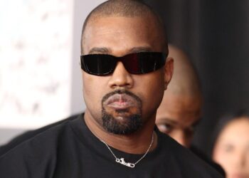 Ye Apologizes for 'Psychotic' Behavior, Cites Bipolar 'Manic Episode'