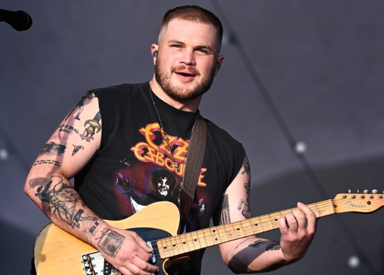 Zach Bryan Releases New Song 'Pocket Change'