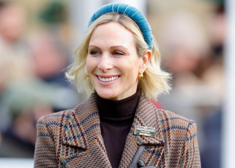 Zara Tindall sparks royal frenzy in £2,500 look at Cheltenham races | Royal | News