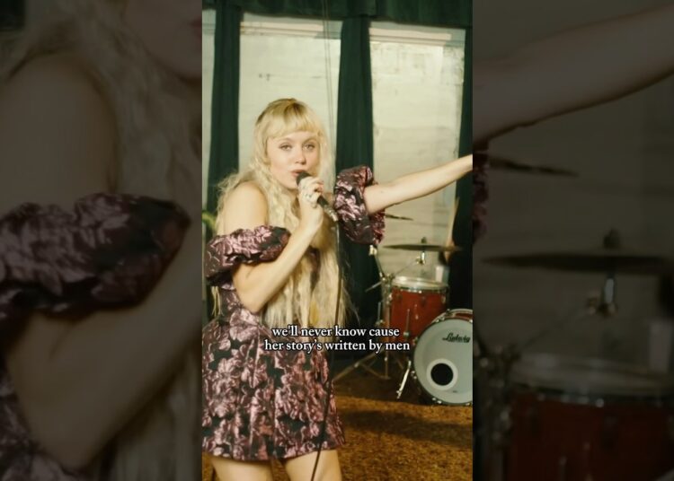 full ‘Wings’ video up on my channel 🖤 #newmusic #artist #alternative #indiemusic #livemusic #indie