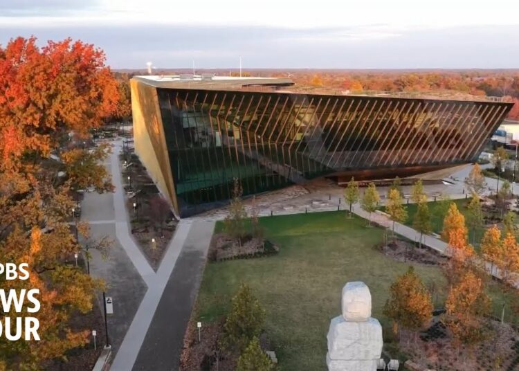 New medical school blends art and science to train new doctors