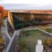 New medical school blends art and science to train new doctors