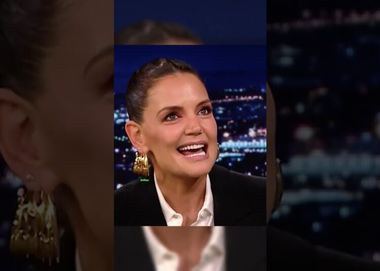 Gossip: 46-year-old Katie Holmes has announced a new romance #celebrity