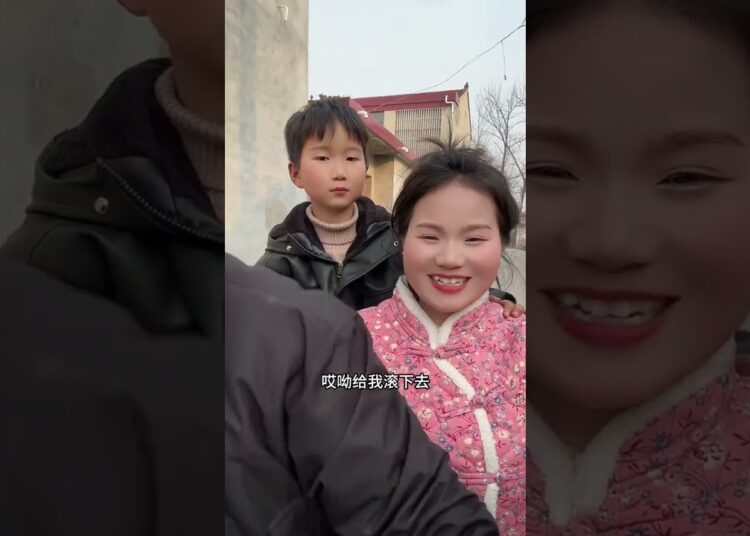 Chinese Chat Show: Hilarious Gossips & Unexpected Moments