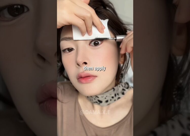 💄Celeb Makeup Artists Don’t Tell You THESE Tricks 🤫