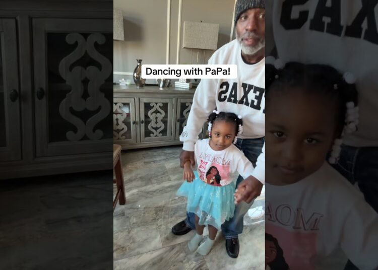 SUBSCRIBE!!! She loves her Papa! #oldies #music #dance #rnb