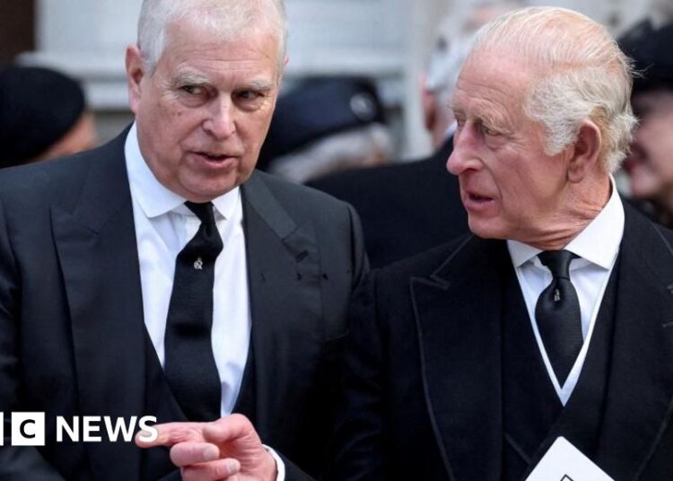 US lawmakers urge Andrew to testify over Epstein files - BBC