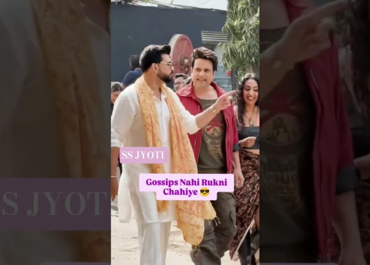 Gossips Nahi Rukni Chahiye😎 Kurshna, Kashmera & karan Spotted at Laughter Chefs Season 3#laughter