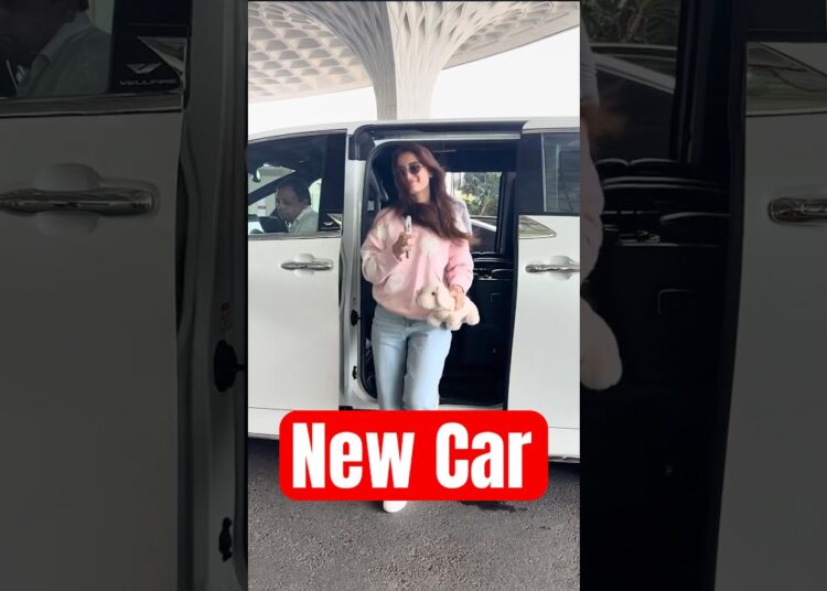 Rasha Thadani New Car #rashathadani #newcar #celebrity