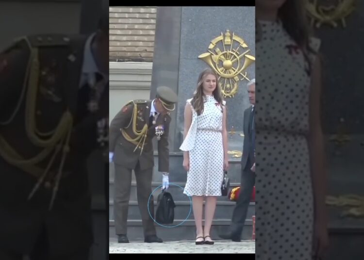 Princess Leonor attends ✨the Royal Graduation Ceremony for the first time #royal#leonor#sofia#new.
