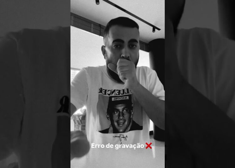 RONINHO E AS FOFOCAS