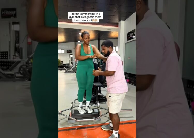 Does members that likes gossips more than workout in d gym 😂#goviral #funny #dothingsyoudontwant