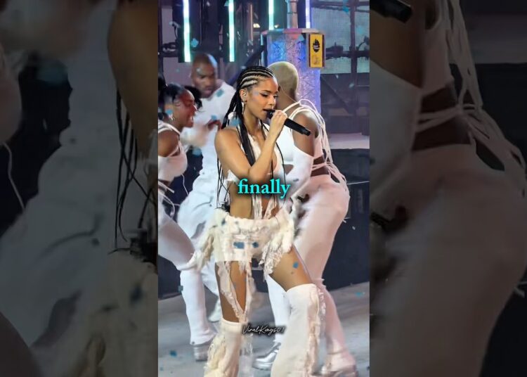 Fans Who Left Artists COMPLETELY Speechless 😳 #celebrity