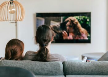 How Technology Is Enhancing Weekend Entertainment
