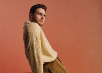 Alex Warren Shares 'Fever Dream,' A New Single